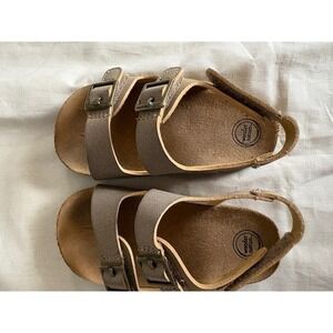 Wonder Nation Unisex Footbed Sandal Size 5 Adjustable 3 Strap Casual Open Toe